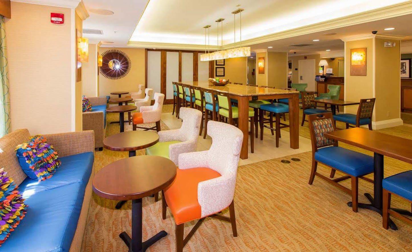 Hampton Inn Ellenton/Bradenton Экстерьер фото